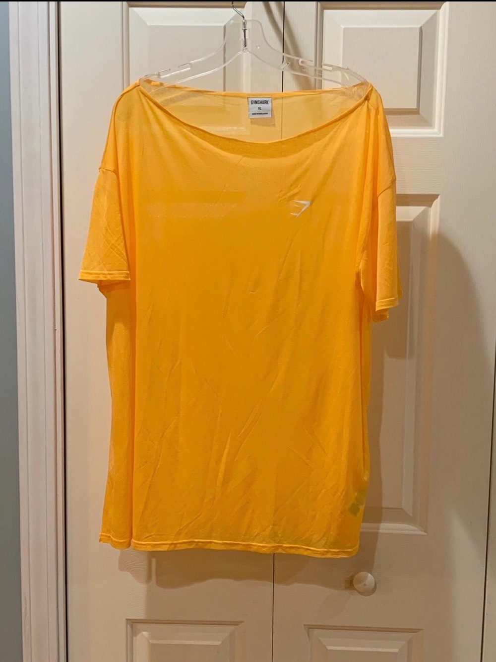 Gym shark wide neck layering shirt XL